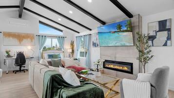 Smart-tv, videospelletjes, boeken en een muziekbibliotheek