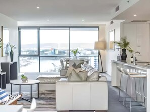 Apartamento, 2 habitaciones, no fumadores, balcón | Zona de estar