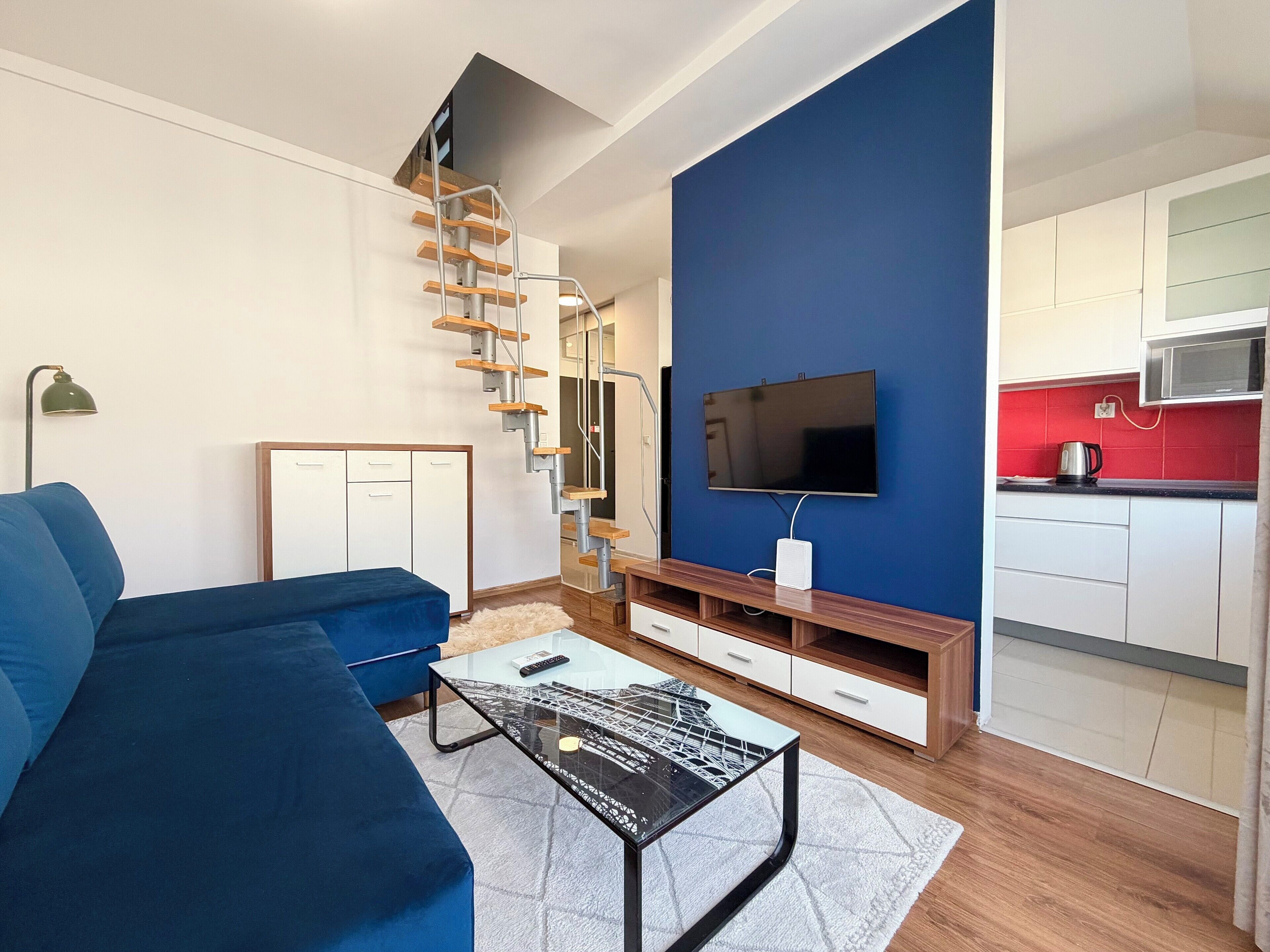 TV
