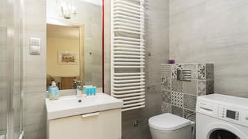 Hair dryer, towels