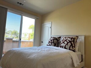 3 dormitorios, tabla de planchar con plancha, wifi y ropa de cama