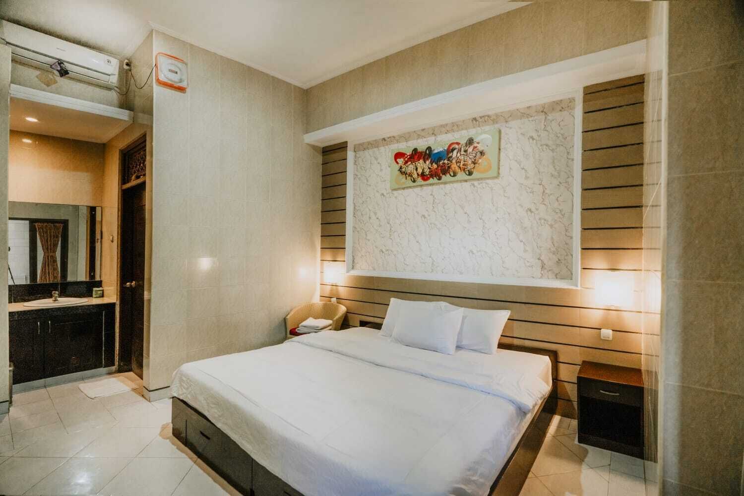 Deluxe Double Room, Pool View