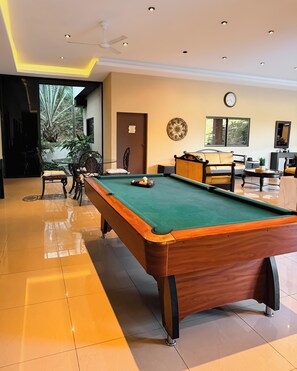 Games room - Villa del Alma, Luxury Villa in La Libertad SurfCity El Salvador (Tamanique)