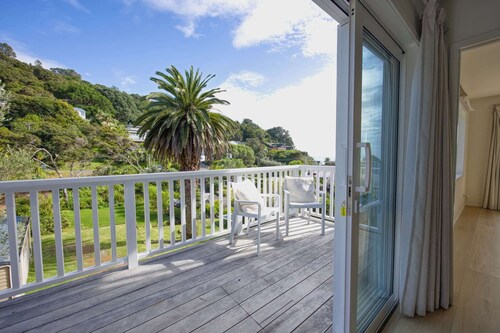 Miro Guesthouse - Palm Beach on Your Doorstep