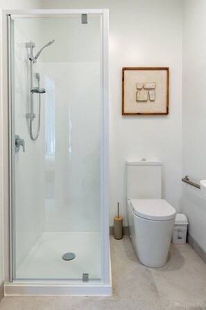 Hair dryer - Dual key Property | Heart of Christchurch CBD (Christchurch)