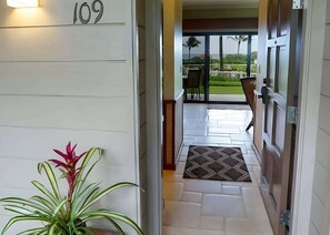Interior - Kaha Lani - 5BR Oceanfront - Sleeps 14 (Lihue)