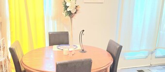 Serene 3-bedroom townhome with AC in charming Wilmington