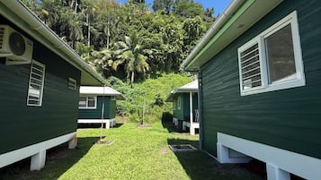 Classic Bungalow, Patio, Garden View | Property grounds