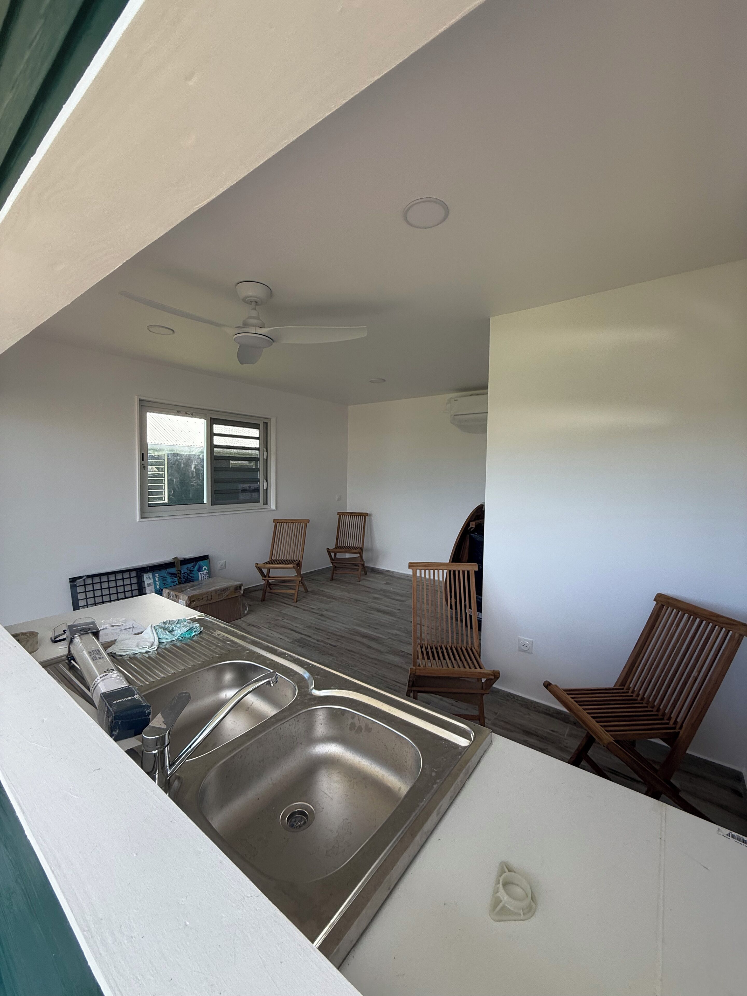 Classic Bungalow, Patio, Garden View | Interior