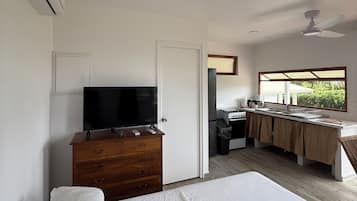 Classic-Bungalow, Terrasse, Gartenblick