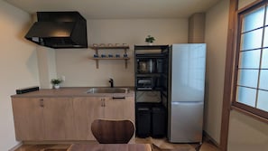 奢華獨棟房屋, 陽台 | 私人廚房 | 咖啡機/沖茶器、電熱水壺、烤麵包機