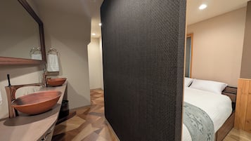 Luxury-Haus, Balkon | Verdunkelungsvorhänge, Bügeleisen/Bügelbrett, kostenloses WLAN