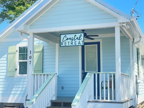 Coastal Retreat - A brand new 3-bedroom 2 bath cottage in Bay St. Louis to enjoy