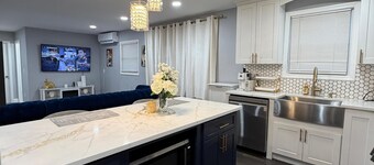 Luxury Retreat with Pool, Jacuzzi, Game Room & Backyard Oasis