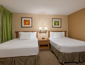 3 slaapkamers, een strijkplank/strijkijzer, gratis wifi, beddengoed