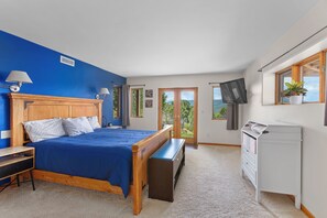 Room - Private mountain paradise, 20 acres, sleeps 14+ with fitness room (Carbondale)