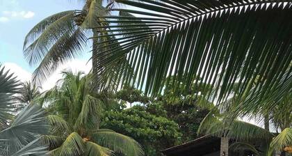 In Front of the Beach! Spacious 4-bedroom villa in charming Sonsonate with AC.