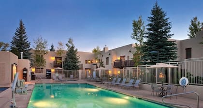 Taos | Short Stay Mountain Trip | Pool + Hot Tub