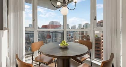 Vancouver | Urban Retreat | Walkable + Central Location