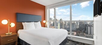 Vancouver | Urban Retreat | Walkable + Central Location