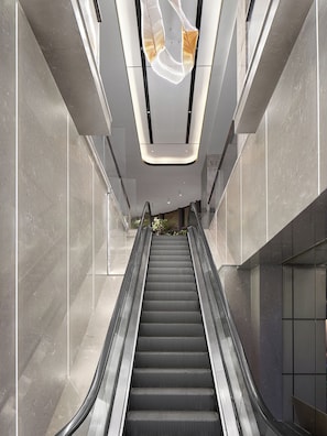 Interior - ECHIC Mercure International Hotel Guangzhou Beijing Road Pedestrian Street Flagship Branch - Free Deliver Service to Guangzhou Baiyun International Airport & Free Deliver Service to Canton Fair Complex During Canton Fair Period (Guangzhou)