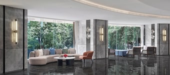 ECHIC Mercure International Hotel Guangzhou Beijing Road Pedestrian Street Flagship Branch - Free Deliver Service to Guangzhou Baiyun International Airport & Free Deliver Service to Canton Fair Complex During Canton Fair Period