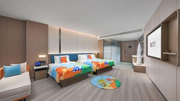 Family Triple Room, City View