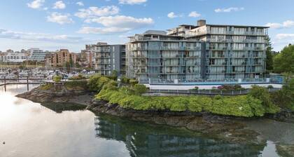 Victoria | Family Harbor Escape | Pool + Harbor | 2BR