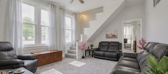 Hidden Nature Haven - Stylish Comfort near Cincy