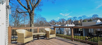 Hidden Nature Haven - Stylish Comfort near Cincy
