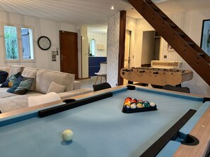 Spielezimmer