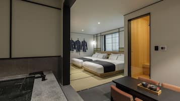 Signature B | Premium bedding, individually decorated, individually furnished
