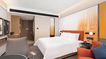 Basic Single Room, City View | Desk, laptop workspace, blackout drapes, soundproofing