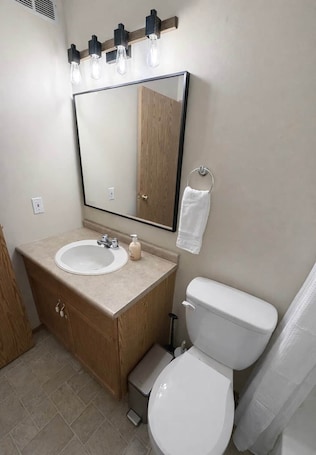 Hair dryer, towels. Whisper Creek - Cozy Creekside Retreat