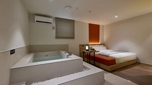 Deluxe-Spa | Blackout drapes, soundproofing, free WiFi, bed sheets - Anook Hotel & Spa Gangseo Hwagok (Seoul)