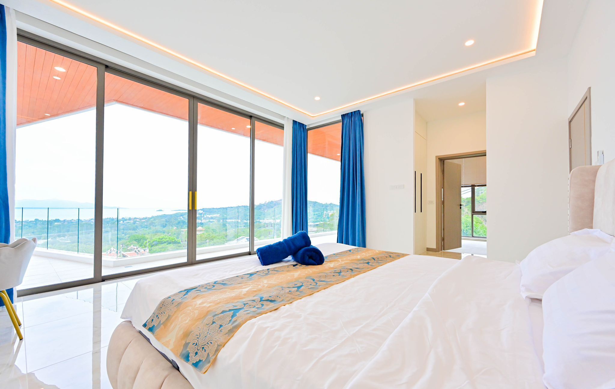 Vila Mewah, balkon, pemandangan samudra