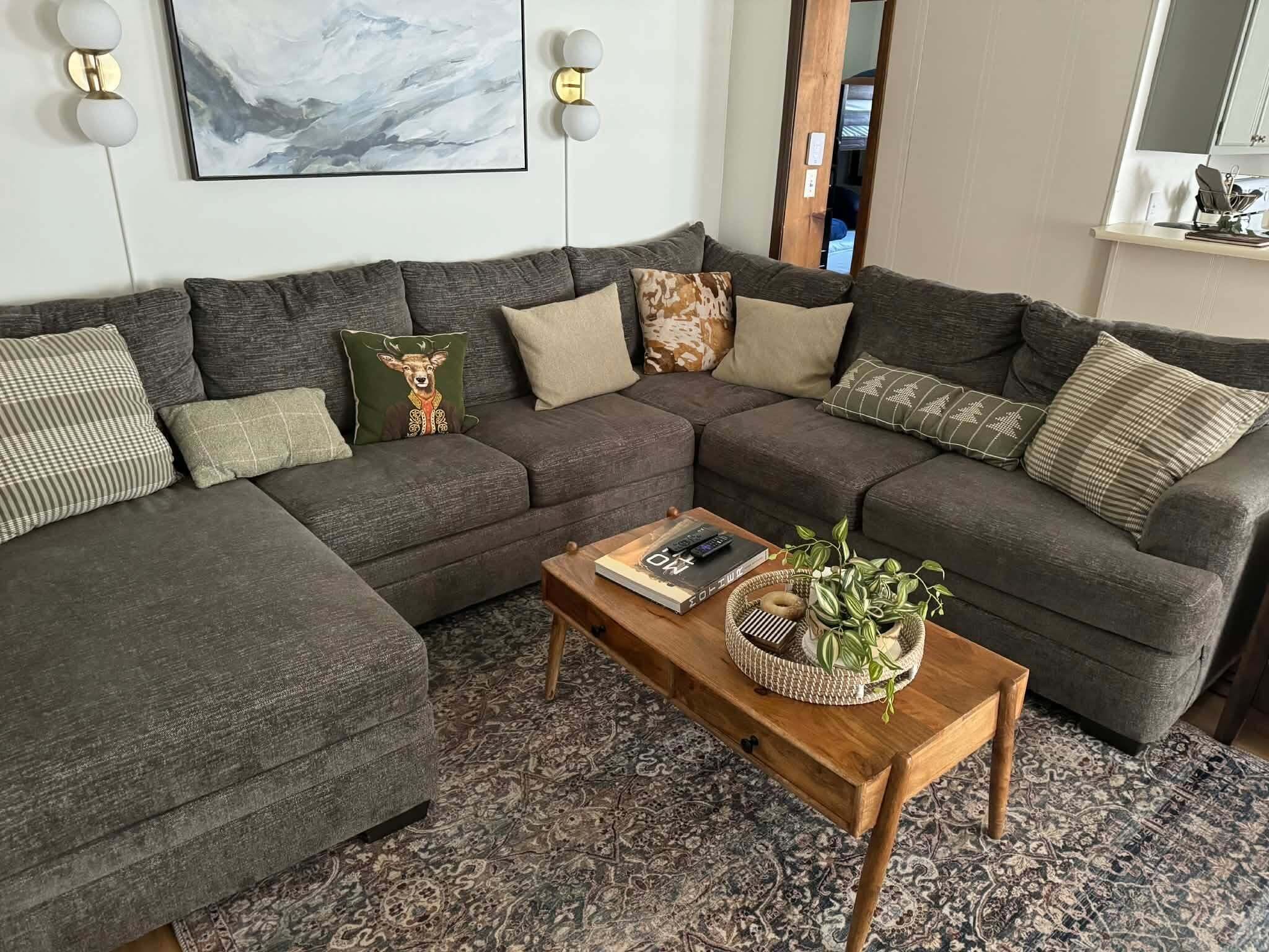 Appart'hôtel, plusieurs lits, balcon, vue montagne (3Br: Summit 101B) | Coin séjour