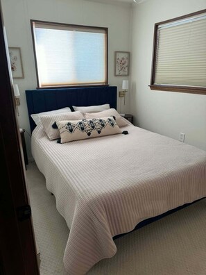公寓客房, 多張床, 陽台, 山景 (3Br: Summit 101B) | 3 間臥室、獨特裝潢、布置獨特、床單