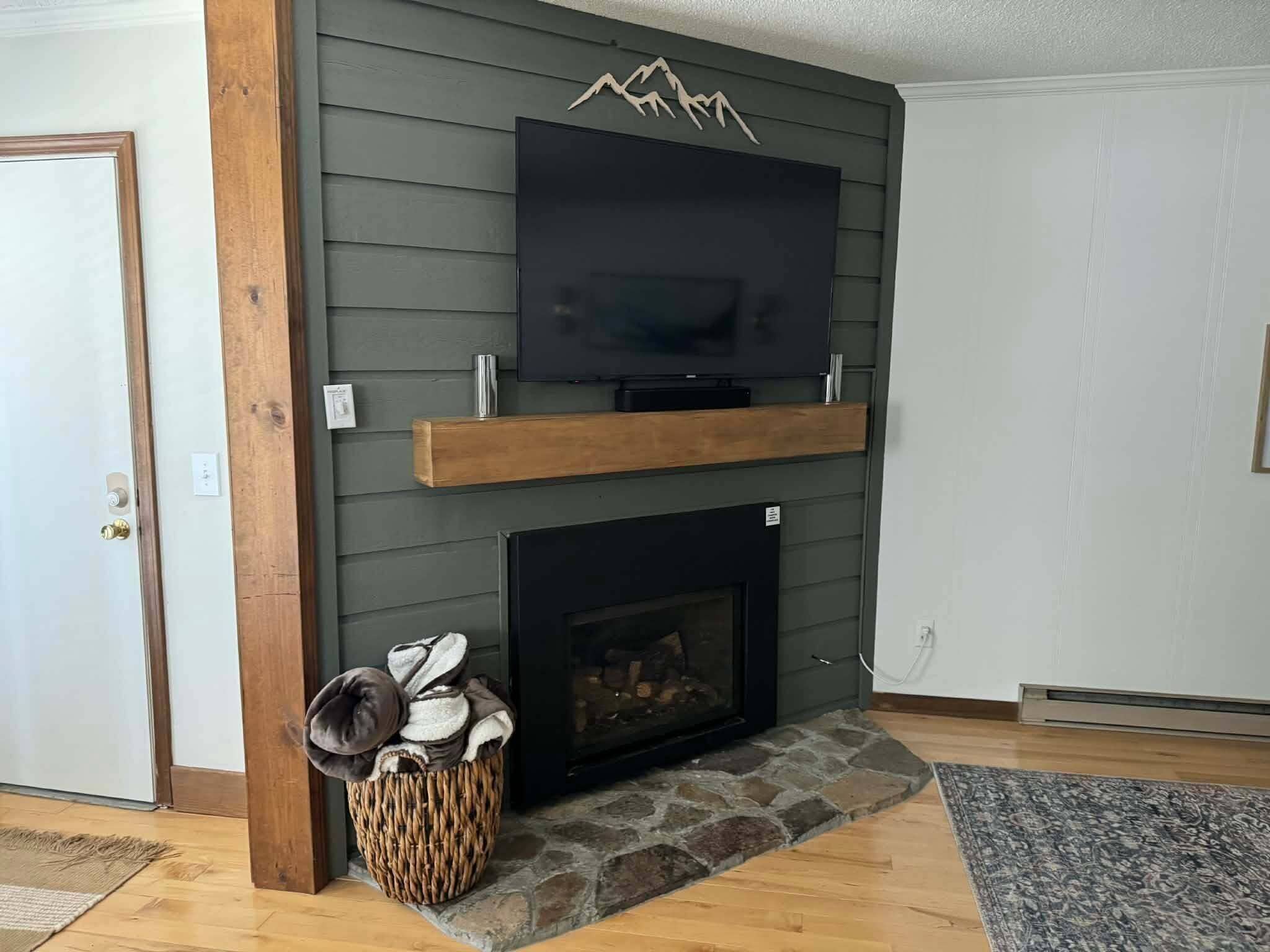 Condo, Multiple Beds, Balcony, Mountain View (3Br: Summit 101B) | Interior