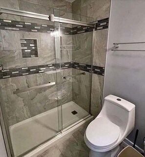 Condo, Multiple Beds, Fireplace, Mountain View (1 Br Plus Loft: Whistlepunk 43) | Bathroom | Towels - Whistlepunk #43: 1 Bedroom With Loft, Slopeside (Snowshoe)