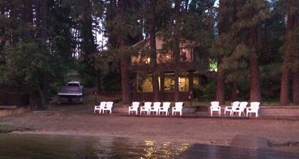 The Perfect Getaway on Newman Lake