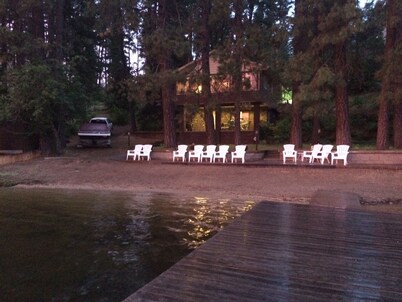 The Perfect Getaway on Newman Lake
