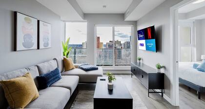 Executive 2BR/2BA Suite in Prime Dt!