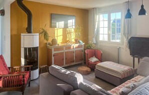 Fernseher, Kamin