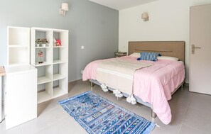 3 bedrooms, free WiFi - Maison avec piscine privée (Saumane-de-Vaucluse)