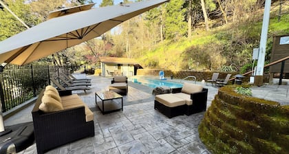 Madrone Mountain Retreat