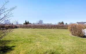 Property grounds - Lovely home in Otterup with sauna (Otterup)
