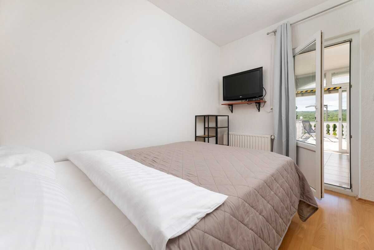 Wifi gratis y ropa de cama