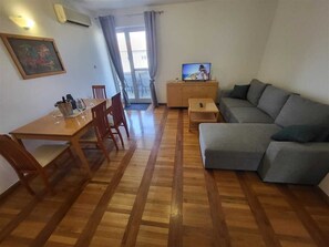 TV - Apartment Oli Soline nr 1 (Soline)