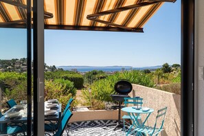 Outdoor dining - Appartement Cala Serena (BORMES LES MIMOSAS)